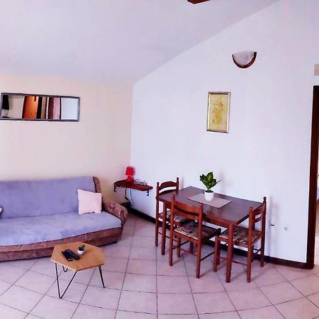 Apartmani Drazi Plimica Vodice Eksteriør bilde